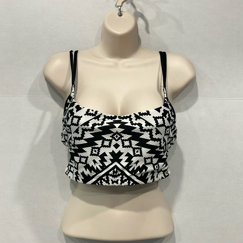 Seafolly Womens Sz 8 Swim‎ Top Underwire Cup Black White Aztec Print Pull On